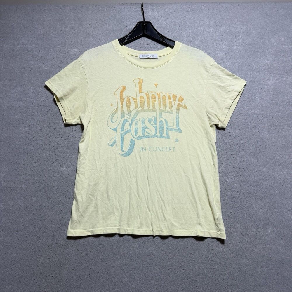 Daydreamer Johnny Cash Graphic Tee Yellow 1972 Concert Tour Festival Size Medium